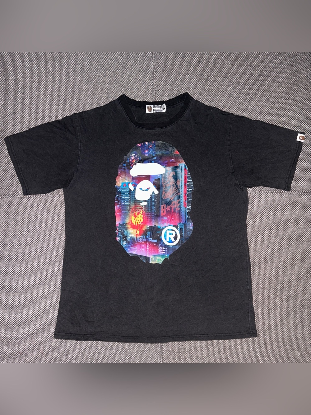 Rare BAPE Neon Tokyo Side Big Ape Head Tee Size Large